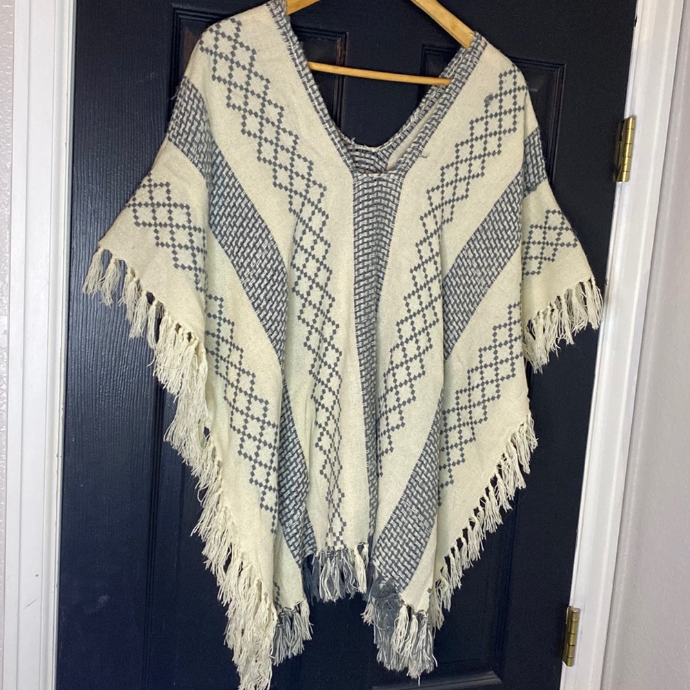 Free people poncho